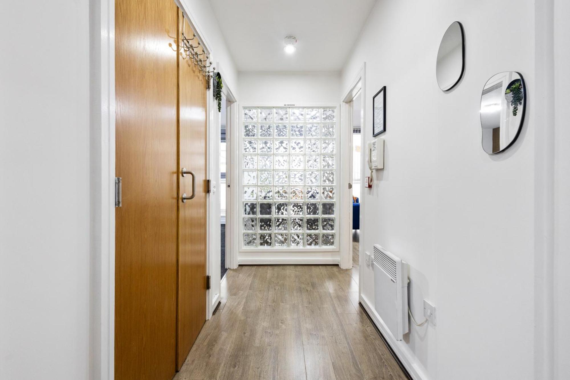 Bullring Lux Suite, New Street Free Netflix - Free Secure Parking- Sleeps 6 Birmingham Exterior foto